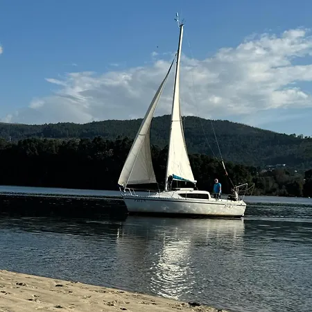 Shakti Rio Mino Eiras, O Rosal *