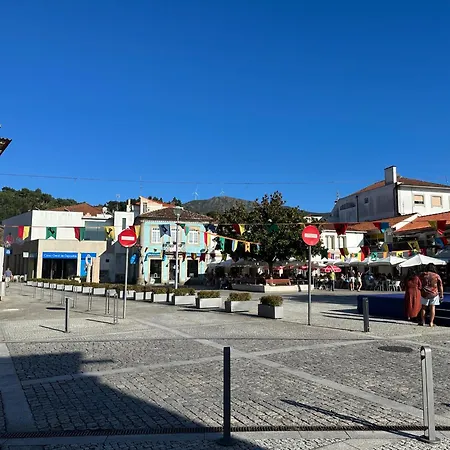 Shakti Rio Mino Eiras, O Rosal Holiday home *