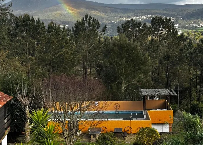 Σπίτι διακοπών Shakti Rio Mino Eiras, O Rosal *