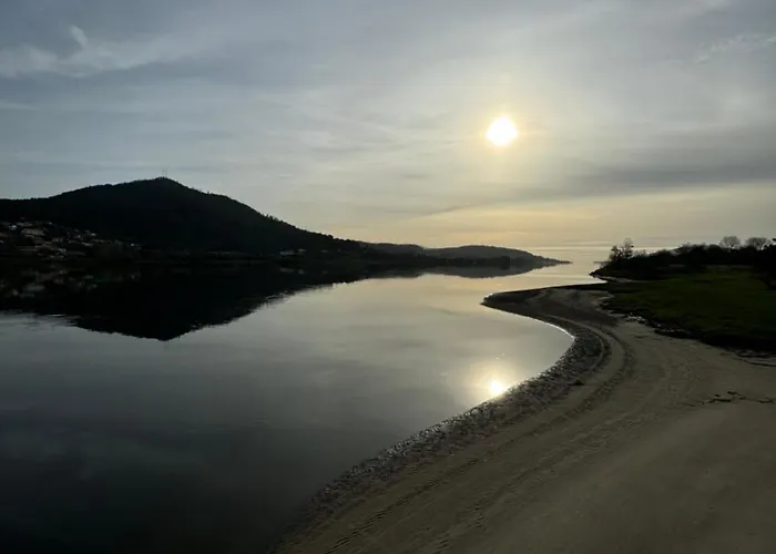 Shakti Rio Mino Eiras, O Rosal Σπίτι διακοπών